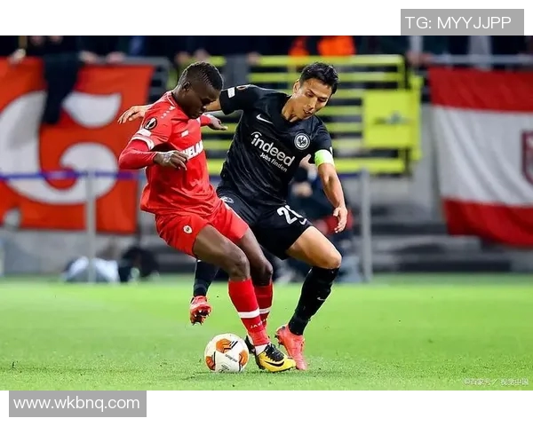 强强对话，法兰克福主场战平难分胜负